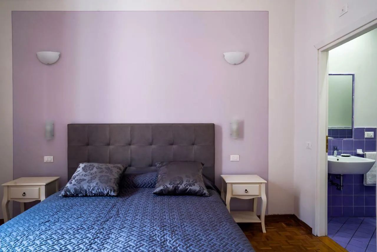 Live Florence Guest House 2*,  Italien
