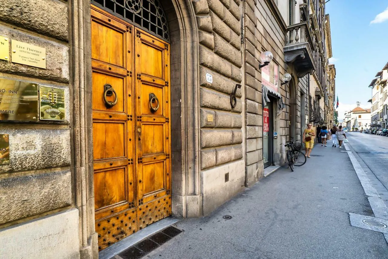 Live Florence Guest House 2*,